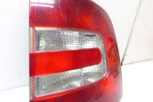 LAMPA TYŁ PRAWA W BŁOTNIK