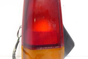 LAMPA TYŁ LEWA W BŁOTNIK
