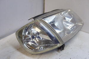 LAMPA REFLEKTOR PRAWY