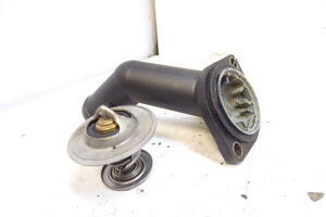 OBUDOWA TERMOSTATU
