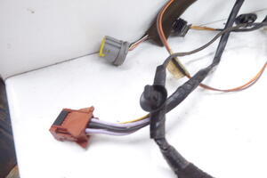 WIĄZKA INSTALACJA DRZWI PRZÓD PRAWA ELEKTRYCZNA