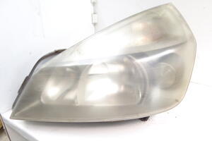LAMPA REFLEKTOR LEWY