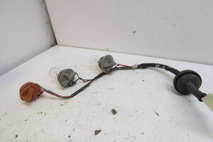 WKŁAD LAMPY TYŁ PRAWY LISTWA ŻARÓWKOWA