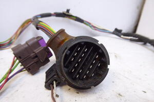 WIĄZKA INSTALACJA DRZWI PRZÓD PRAWA ELEKTRYCZNA