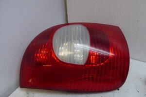 LAMPA TYŁ LEWA W BŁOTNIK