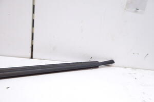 LISTWA ZGARNIAJĄCA TYŁ PRAWA 