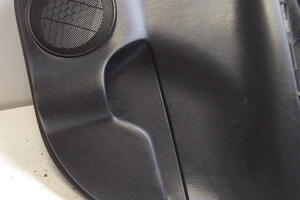 BOCZEK TAPICERKA DRZWI TYŁ PRAWY