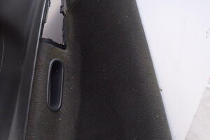 BOCZEK TAPICERKA DRZWI TYŁ PRAWY