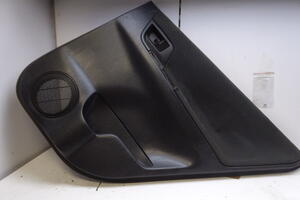 BOCZEK TAPICERKA DRZWI TYŁ PRAWY