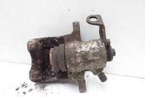 ZACISK HAMULCOWY TYŁ LEWY