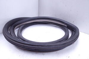 USZCZELKA DRZWI TYŁ LEWA