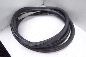 USZCZELKA DRZWI PRZÓD PRAWA