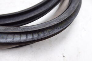 USZCZELKA DRZWI PRZÓD LEWA