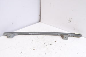 PROWADNICA SZYBY PRZÓD PRAWA