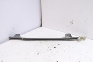 PROWADNICA SZYBY PRZÓD PRAWA