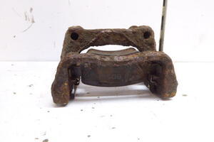 JARZMO RAMKA ZACISKU TYŁ PRAWY