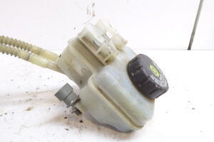 ZBIORNICZEK PŁYNU HAMULCOWEGO