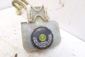 ZBIORNICZEK PŁYNU HAMULCOWEGO