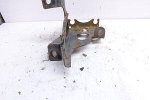 MOCOWANIE WSPORNIK UCHWYT POMPY ABS