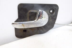 KLAMKA WEWNĘTRZNA DRZWI PRZÓD PRAWA