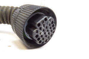 INSTALACJA KOSTKA WEWNĘTRZNA GUMA DRZWI PRZÓD PRAWA