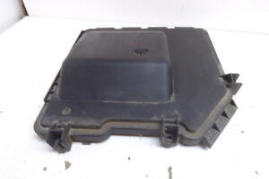 OBUDOWA SKRZYNKI BEZPIECZNIKÓW