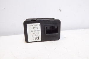 PRZEŁĄCZNIK WŁĄCZNIK SZYBY PRZÓD LEWY