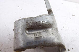 RYGIEL DRZWI PRZÓD LEWY