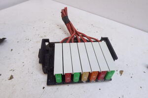 SKRZYNKA BEZPIECZNIKÓW