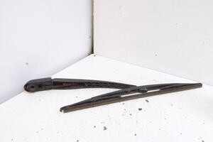 RAMIĘ WYCIERACZKI TYŁ