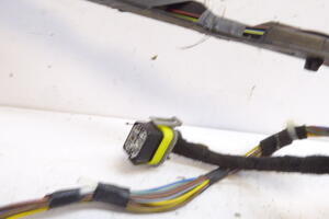 WIĄZKA INSTALACJA DRZWI PRZÓD PRAWA ELEKTRYCZNA