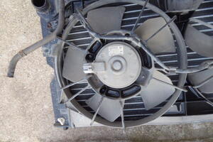 CHŁODNICA WODY WENTYLATOR WIATRAK