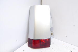 LISTWA POD LAMPĘ TYŁ