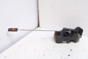 ZAMEK DRZWI PRZÓD LEWY