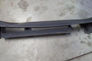 PODSZYBIE PRZÓD PLASTIKOWE ODRZUTNIK WODY