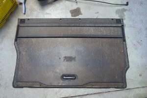 DYWAN PODŁOGA BAGAŻNIKA