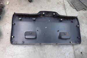 OSŁONA TAPICERKA KLAPY TYŁ TYLNEJ 