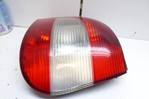 LAMPA TYŁ PRAWA W BŁOTNIK