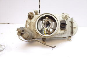 LAMPA REFLEKTOR LEWY