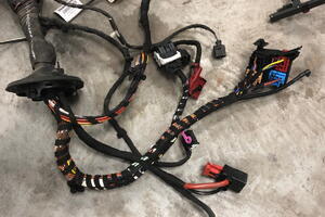 INSTALACJA WIĄZKA KOMORY SILNIKA