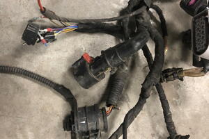 INSTALACJA WIĄZKA KOMORY SILNIKA