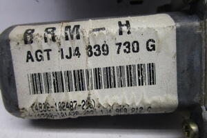 SILNICZEK SZYBY TYŁ PRAWY