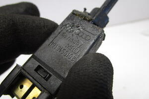 CZUJNIK HAMULCA STOP STOPU