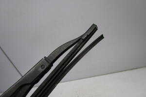 RAMIĘ WYCIERACZKI TYŁ