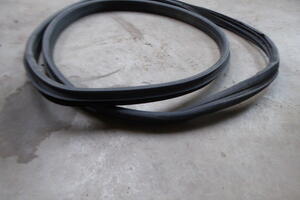 USZCZELKA KAROSERYJNA DRZWI PRZÓD LEWA