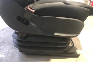 FOTEL LEWY PRZÓD KIEROWCY AIRBAG PODUSZKA PNEUMATYCZNY