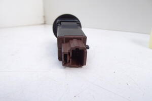 PRZEŁĄCZNIK WŁACZNIK AIRBAG