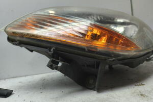 LAMPA REFLEKTOR LEWY