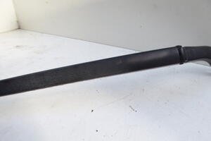 RAMIĘ WYCIERACZKI PRZÓD PRAWY