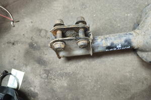 AMORTYZATOR PRZÓD PRAWY